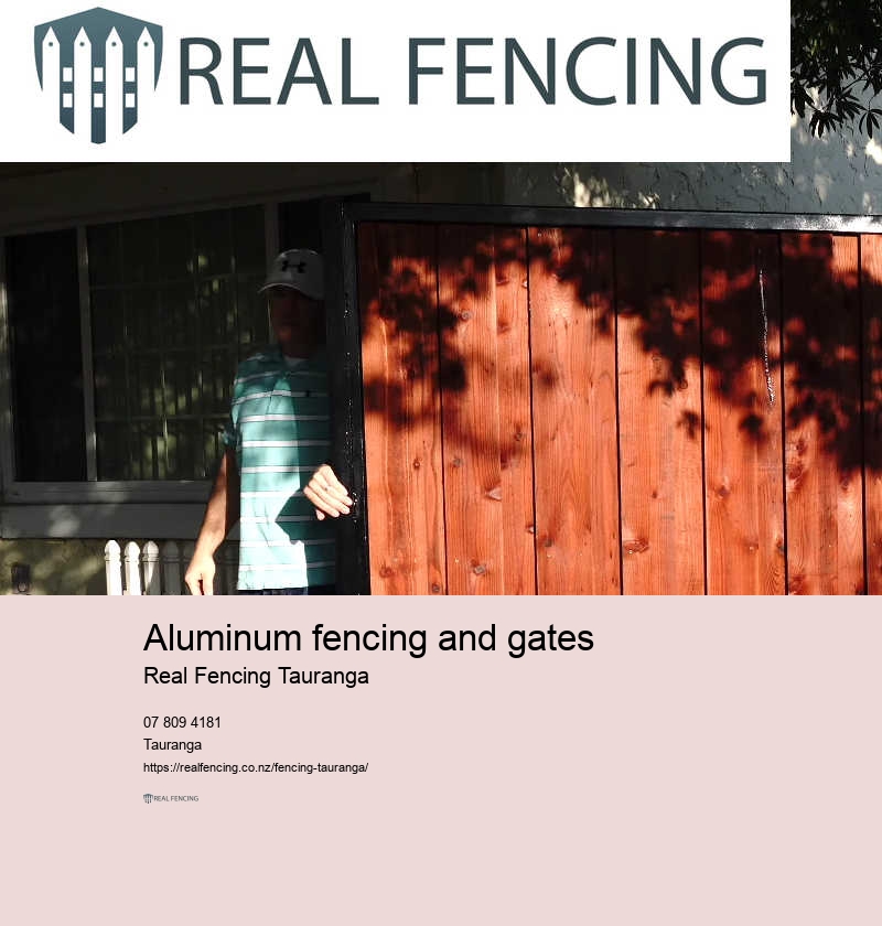 Fencing contractors