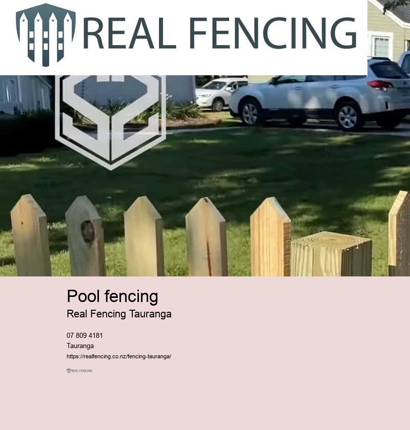 Timber fencing contractors