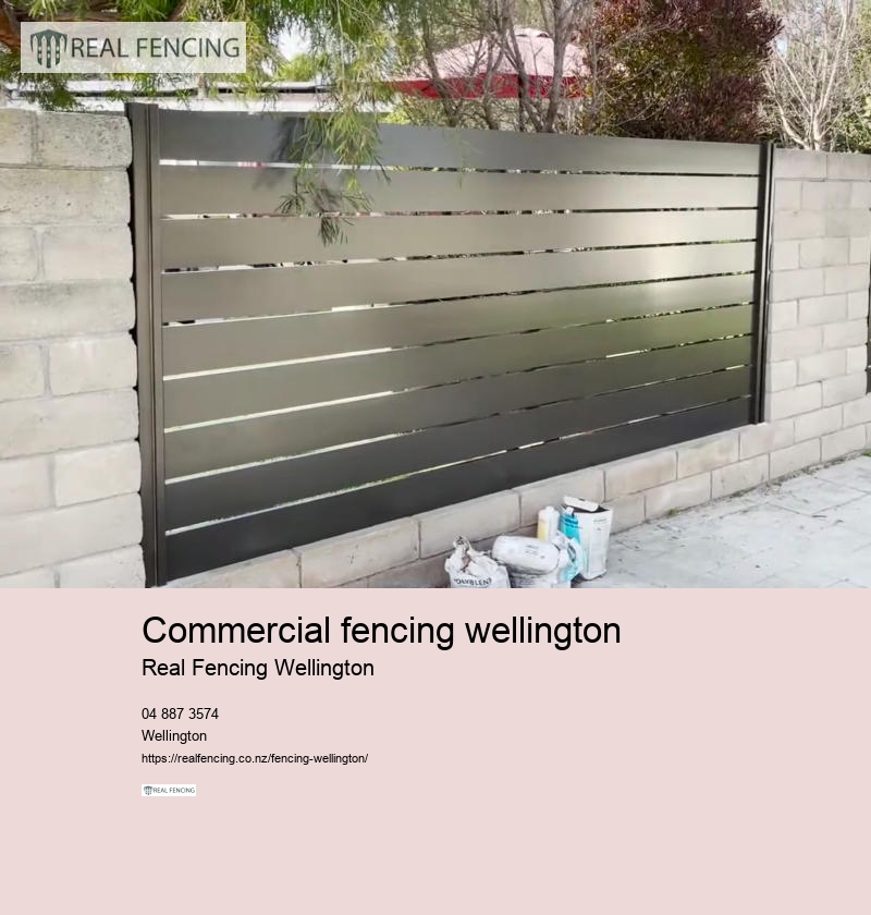 commercial fencing wellington