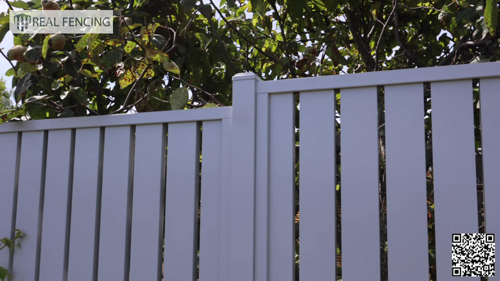 commercial fencing wellington